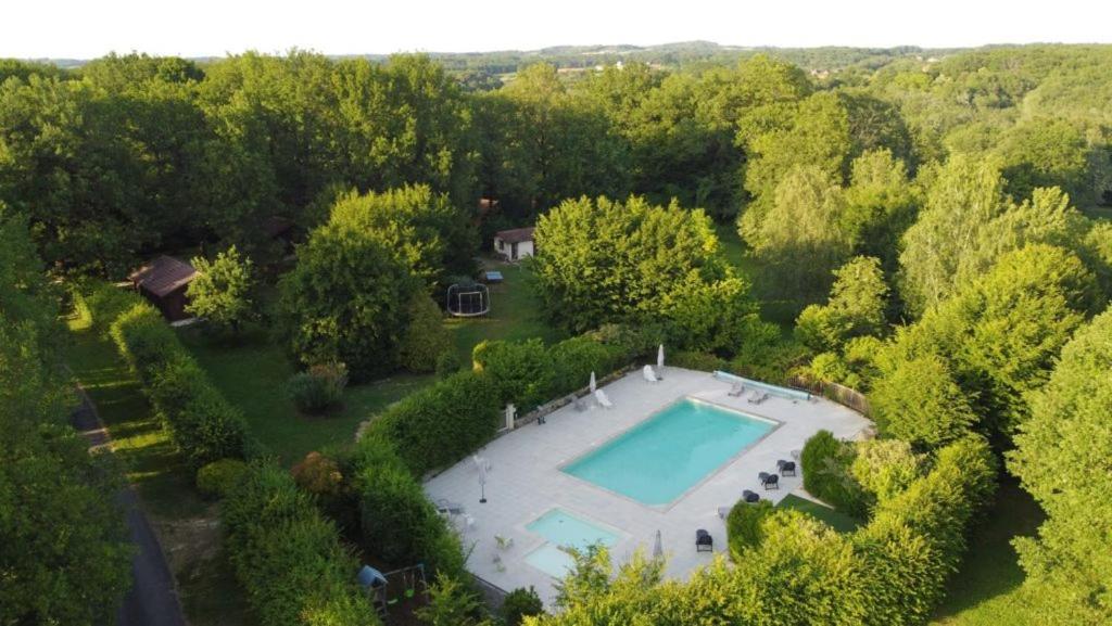Le Clos Des Chenes Saint-Genies Exteriör bild